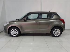 Suzuki Swift 1.2 GLX auto - Image 2