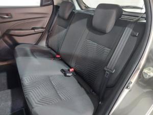 Suzuki Swift 1.2 GLX auto - Image 8