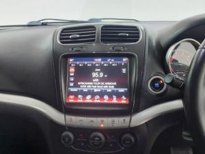 Dodge Journey 3.6 R/T - Image 12