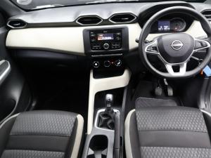 Nissan Magnite 1.0 Visia auto - Image 8