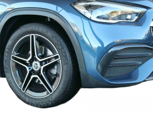 Mercedes-Benz GLA GLA200 Progressive - Image 10