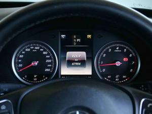 Mercedes-Benz C-Class C200 auto - Image 14
