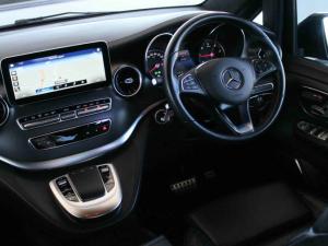 Mercedes-Benz V-Class V300d Exclusive - Image 15