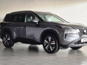 Nissan X-Trail 2.5 Acenta Plus 4WD - Image 2