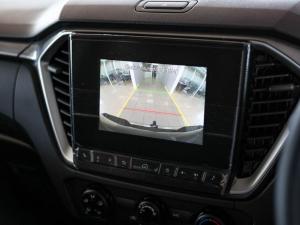 Isuzu D-Max 1.9TD double cab LS auto - Image 16