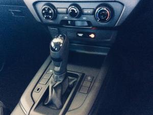 Isuzu D-Max 1.9TD double cab L auto - Image 11