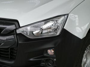 Isuzu D-Max 1.9TD single cab - Image 15