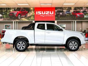 Isuzu D-Max 1.9TD Extended cab LS auto - Image 4
