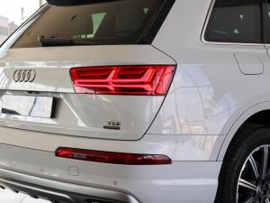 Audi Q7 45TDI quattro - Image 12