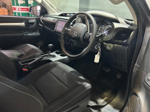 Toyota Hilux 2.4GD-6 Xtra cab Raider auto - Image 5
