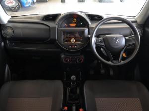 Suzuki S-Presso 1.0 GL manual - Image 18