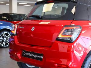 Suzuki Swift 1.2 GLX manual - Image 9