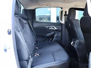 Isuzu D-Max 3.0TD double cab LSE 4x4 - Image 20