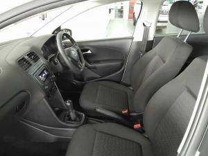 Volkswagen Polo Vivo 1.4 Trendline - Image 11
