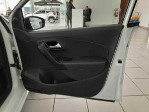 Volkswagen Polo Vivo 1.4 Trendline - Image 14