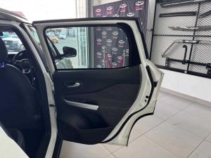 Nissan Magnite 1.0T Acenta Plus CVT - Image 19