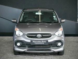 Toyota Vitz 1.0 XR manual - Image 2