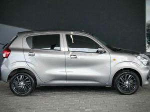Toyota Vitz 1.0 XR manual - Image 3