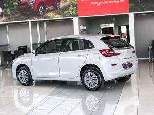 Suzuki Baleno 1.5 GL manual - Image 4
