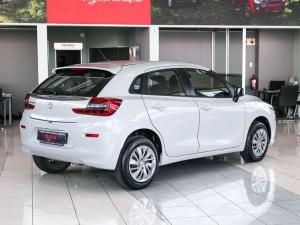 Suzuki Baleno 1.5 GL manual - Image 6