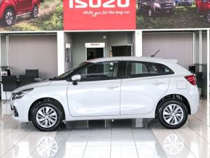 Suzuki Baleno 1.5 GL manual - Image 8