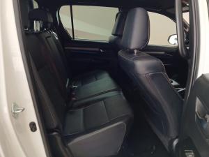 Toyota Hilux 2.8GD-6 double cab Legend auto - Image 11