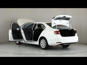 Volkswagen Jetta 1.4TSI Comfortline auto - Image 10