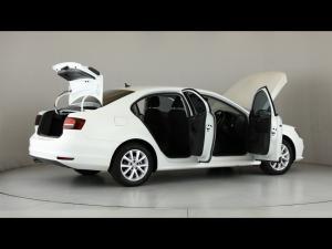 Volkswagen Jetta 1.4TSI Comfortline auto - Image 16