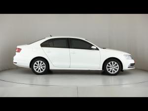 Volkswagen Jetta 1.4TSI Comfortline auto - Image 3