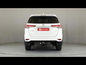 Toyota Fortuner 2.4GD-6 4x4 - Image 5