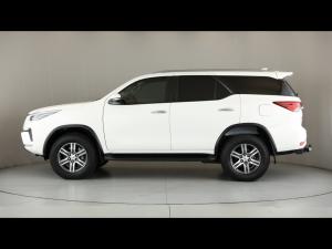 Toyota Fortuner 2.4GD-6 4x4 - Image 17