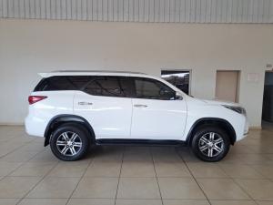 Toyota Fortuner 2.4GD-6 auto - Image 3