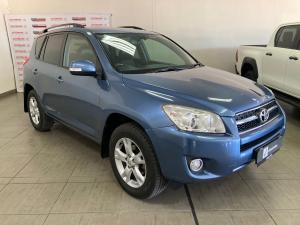 Toyota RAV4 2.2D-4D VX - Image 1