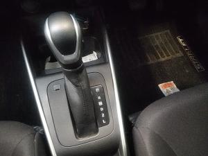 Toyota Starlet 1.5 XR auto - Image 13