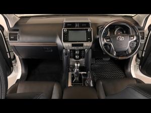 Toyota Land Cruiser Prado 3.0DT VX-L - Image 6