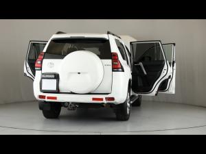 Toyota Land Cruiser Prado 3.0DT VX-L - Image 9