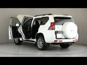 Toyota Land Cruiser Prado 3.0DT VX-L - Image 10