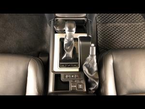 Toyota Land Cruiser Prado 3.0DT VX-L - Image 28