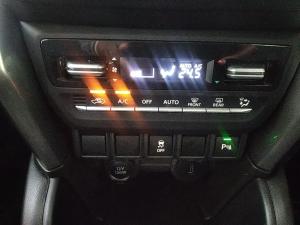 Toyota Urban Cruiser 1.5 XR manual - Image 15