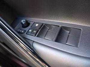 Toyota Corolla Cross 1.8 GR-Sport - Image 20