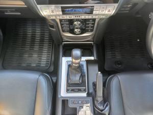 Toyota Land Cruiser Prado 2.8GD VX-L - Image 12