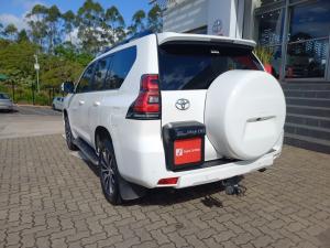 Toyota Land Cruiser Prado 2.8GD VX-L - Image 20