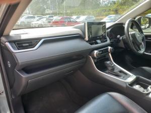 Toyota RAV4 2.0 GX auto - Image 7