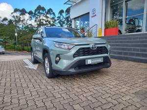 Toyota RAV4 2.0 GX auto - Image 1