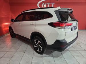 Toyota Rush 1.5 automatic - Image 9