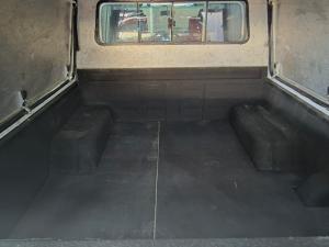 Toyota Land Cruiser 79 4.5DD/C - Image 12