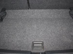 Volkswagen Polo 1.0 TSI Comfortline - Image 8