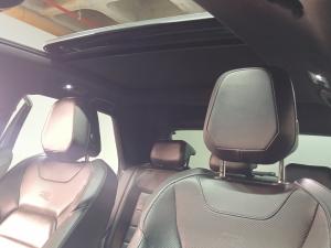 Volkswagen T-ROC 2.0 TSI 4M R-LINE DSG - Image 15