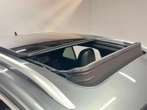 Volkswagen T-ROC 2.0 TSI 4M R-LINE DSG - Image 9