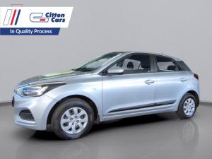 Hyundai i20 1.4 Motion automatic - Image 2